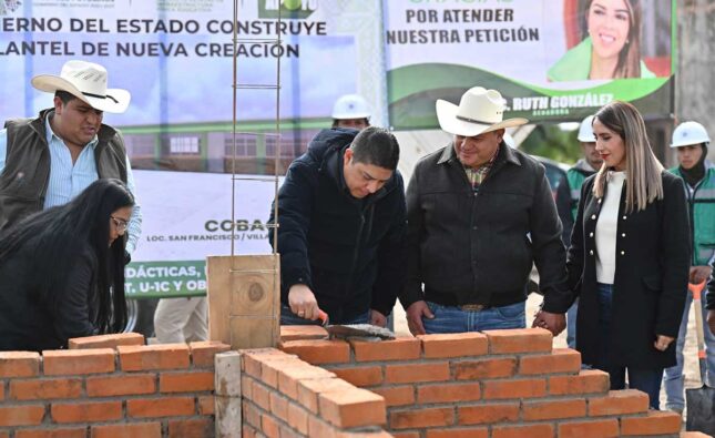 Gobernador arranca construcción de COBACH