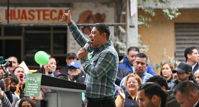 RICARDO GALLARDO ANUNCIA ENTREGA DE TERRENOS EN APOYO A FAMILIAS