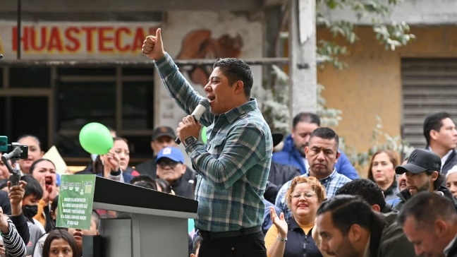 RICARDO GALLARDO ANUNCIA ENTREGA DE TERRENOS EN APOYO A FAMILIAS