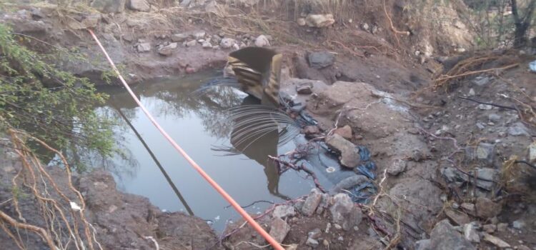 EJECUTIVO ESTATAL FORTALECE REPARTO DE AGUA A LAS FAMILIAS POR FALLA DE EL REALITO