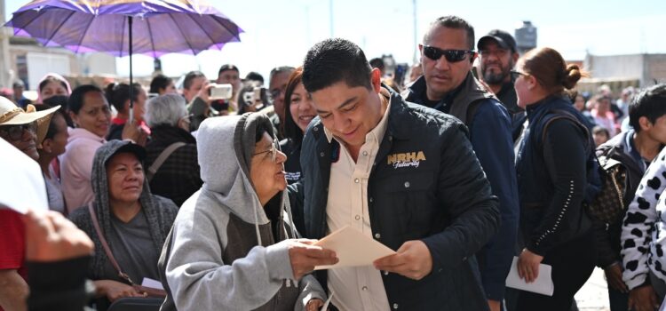 RICARDO GALLARDO MANTIENE SEGUNDO LUGAR NACIONAL POR AVAL DE LAS Y LOS POTOSINOS