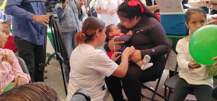 ARRANCA EN VILLA DE POZOS LA CAMPAÑA ESTATAL DE VACUNACIÓN