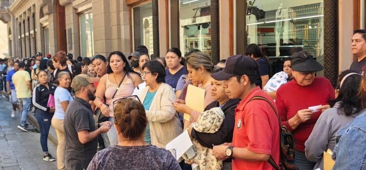 MÁS DE 30 MIL POTOSINOS TENDRÁN UNA VIVIENDA
