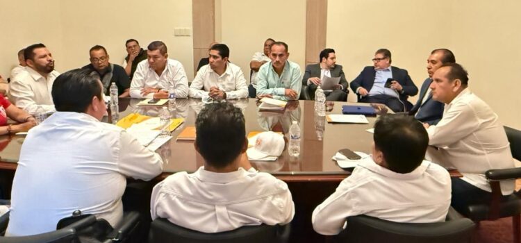 EL ESTADO ATIENDE Y ESCUCHA A DOCENTES DE TELESECUNDARIA