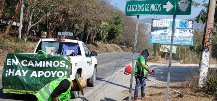 ESTADO ATIENDE CAMINOS DE ACCESO A SITIOS TURÍSTICOS
