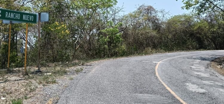 ESTADO REHABILITARÁ CAMINO A SANTA MARÍA PICULA EN TAMAZUNCHALE