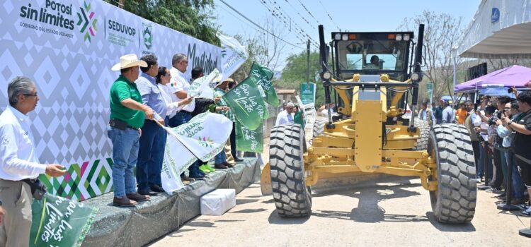 FAMILIAS DE LAGUNILLAS RESALTAN TRABAJO DE RICARDO GALLARDO