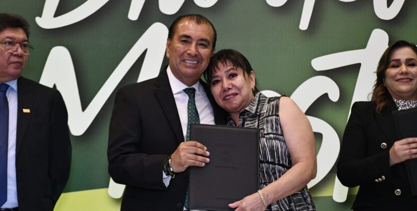 ESTADO REFRENDA APOYO SIN LÍMITES A LA EDUCACIÓN Y AL MAGISTERIO POTOSINO