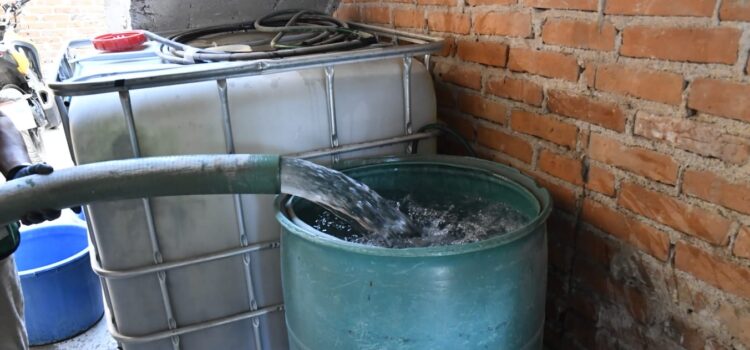 GOBIERNO ESTATAL REFUERZA ENTREGA DE AGUA POR FALLA EN EL REALITO