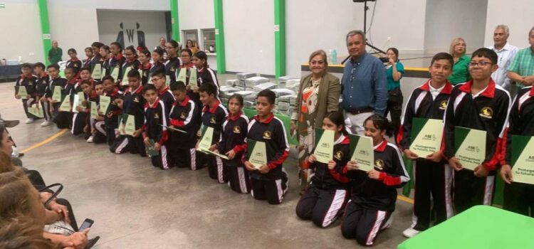 ESTADO LLEVA SEGURO GRATUITO A ESTUDIANTES DEL SEER