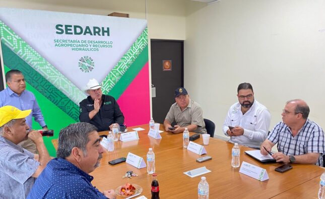 GOBIERNO ESTATAL COMBATE GUSANO BARRENADOR Y OTRAS PLAGAS