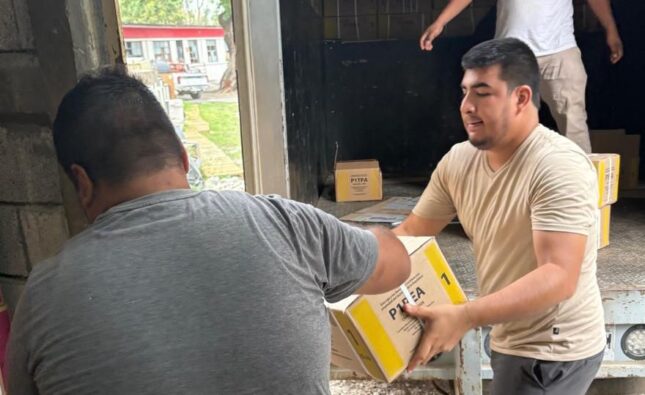AVANZA ENTREGA DE LIBROS DE TEXTO EN SAN LUIS