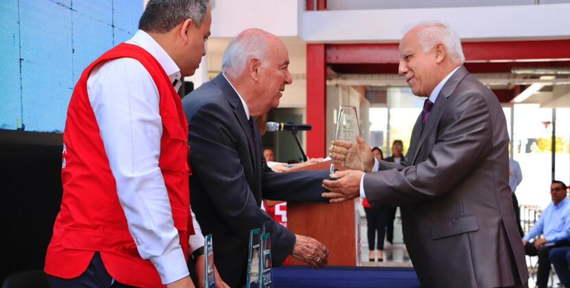 GOBIERNO DEL ESTADO RECIBE GALARDONES DE LA CRUZ ROJA POR APOYO SIN LÍMITES